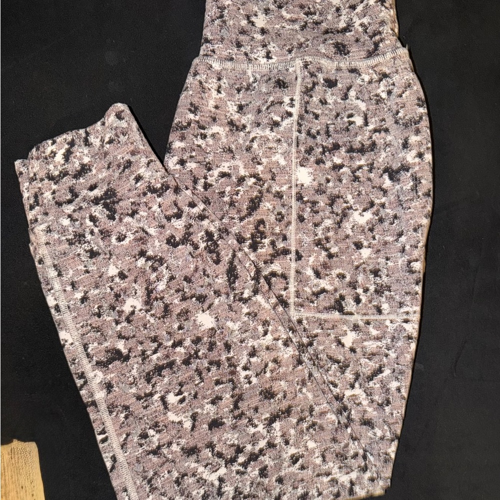 Athleta Neutral Patterned Leggings - image 3